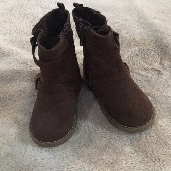 Old Navy Other - Old Navy baby boots